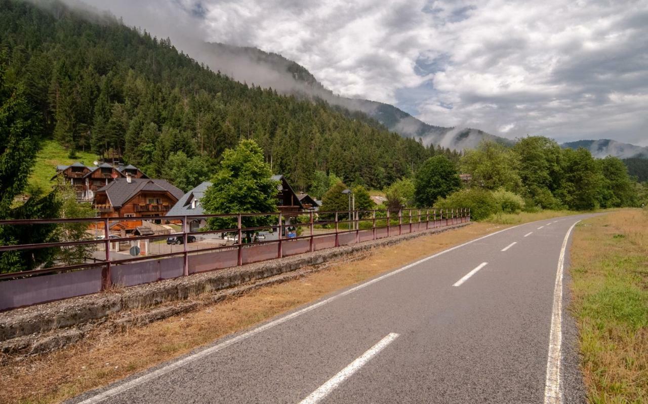 Mountain Loft Villa Тарвизио Екстериор снимка